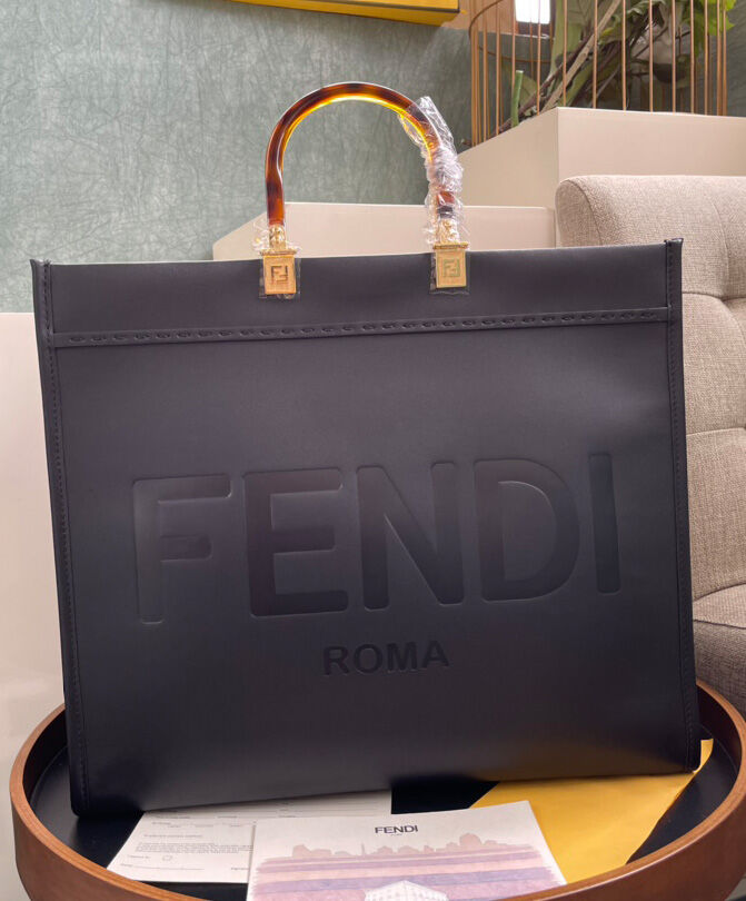 Fendi Sunshine Shopper Leather Handbag 8BH372 Black